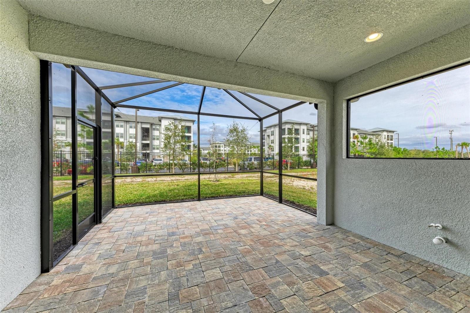 WATERCOLOR PLACE - Residential