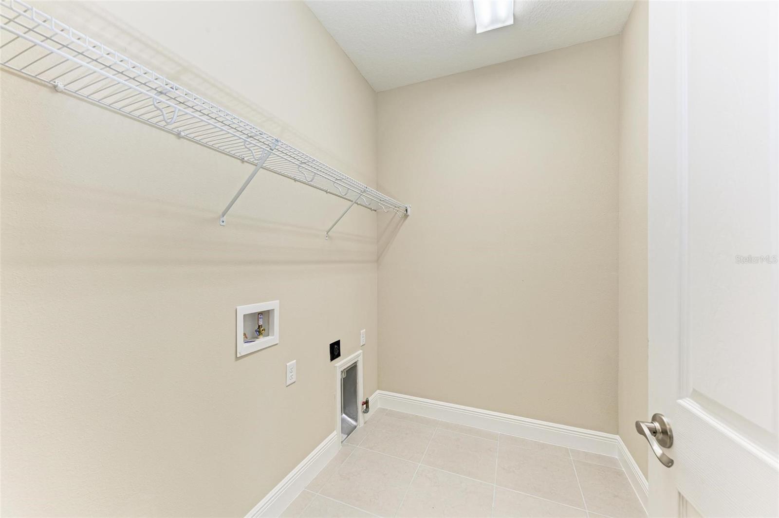 WATERCOLOR PLACE - Residential
