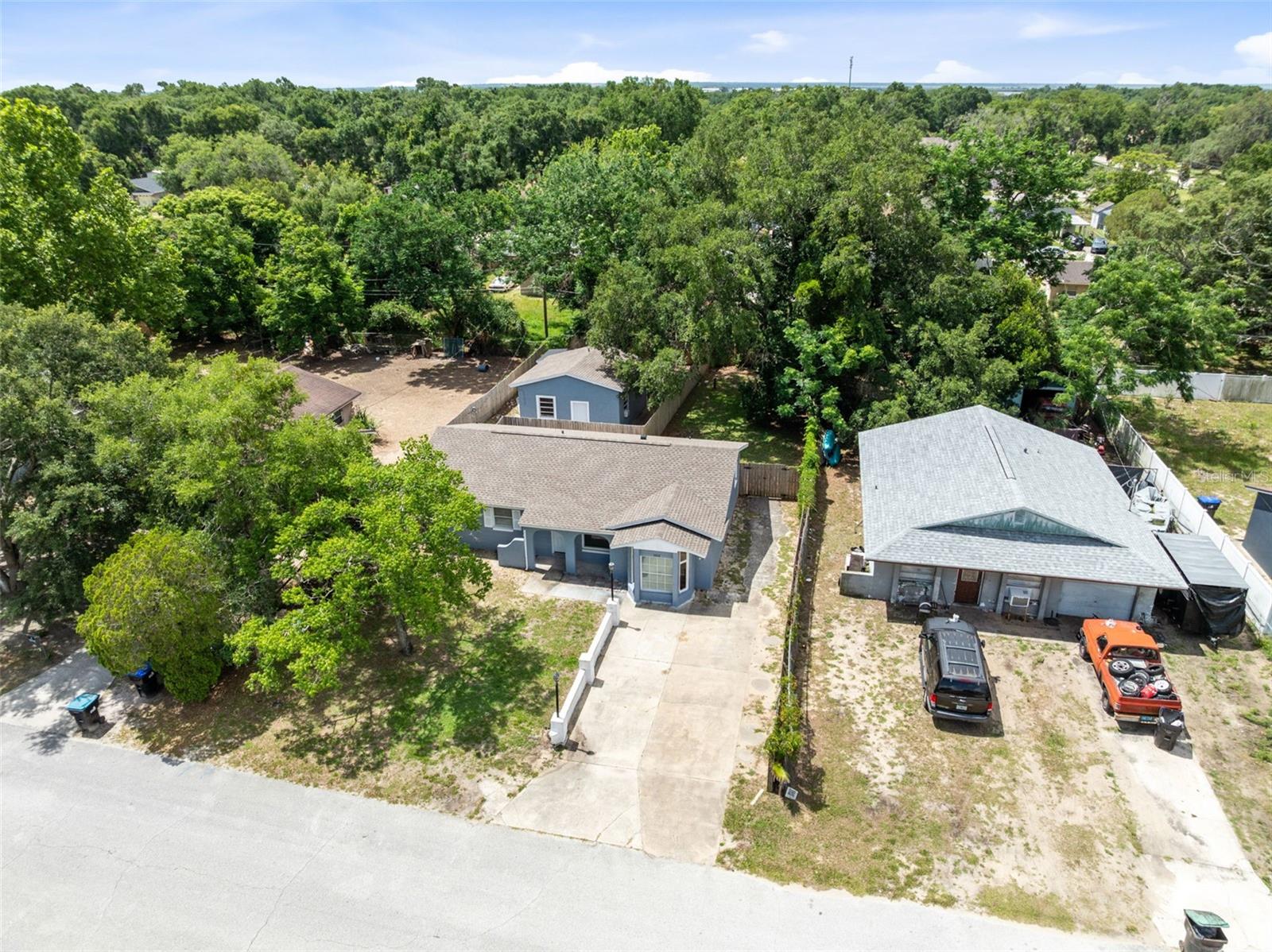 PLYMOUTH HILLS - Residential