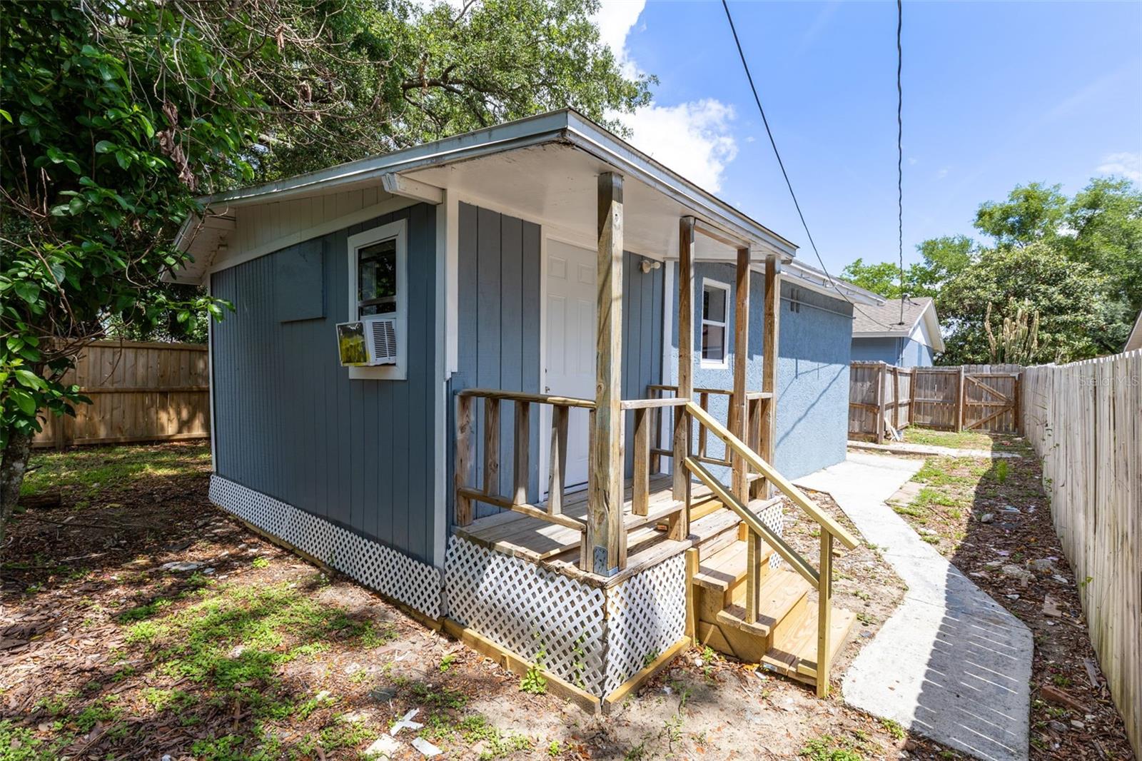 PLYMOUTH HILLS - Residential
