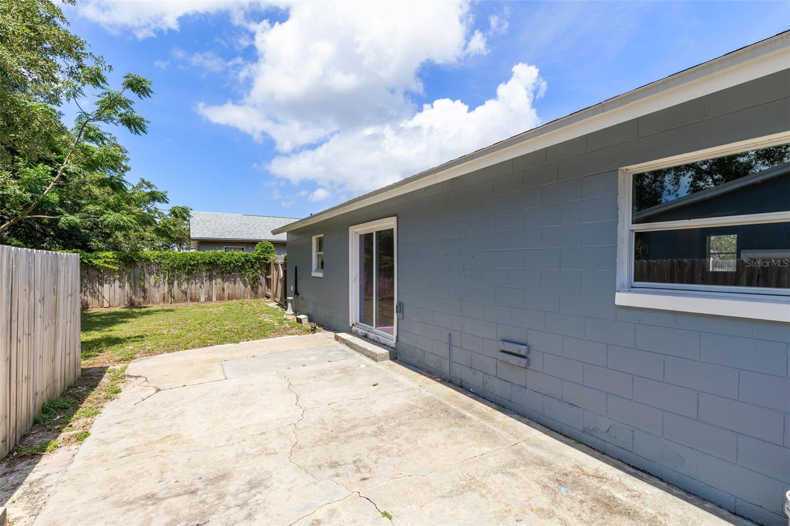 PLYMOUTH HILLS - Residential