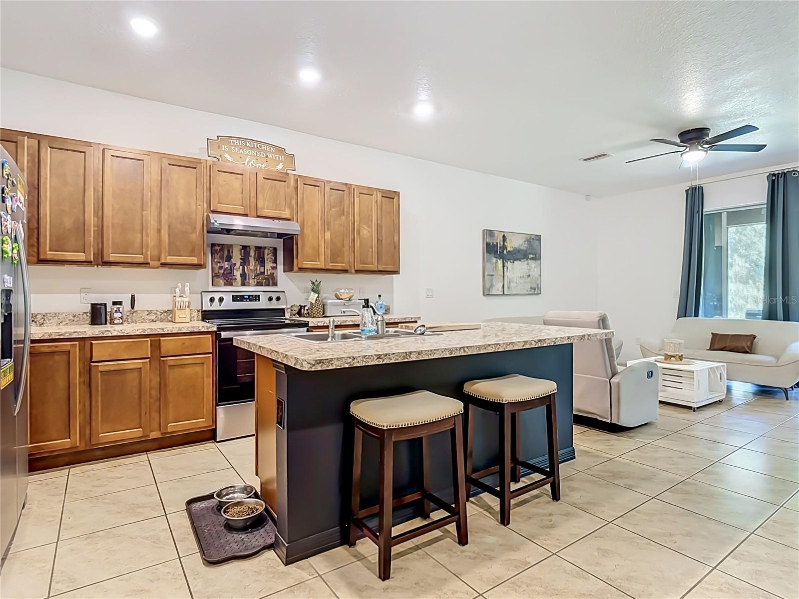 ATRIA/RIDGEWOOD LAKES - Residential