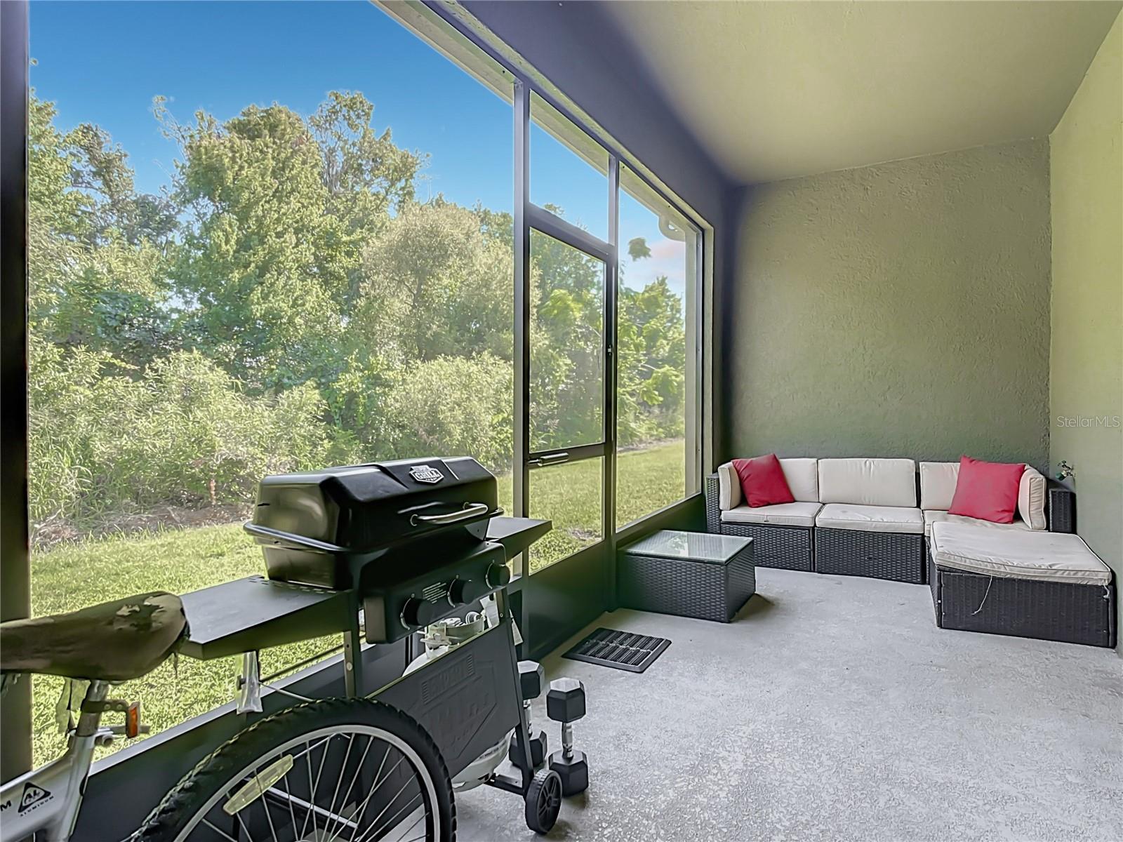 ATRIA/RIDGEWOOD LAKES - Residential