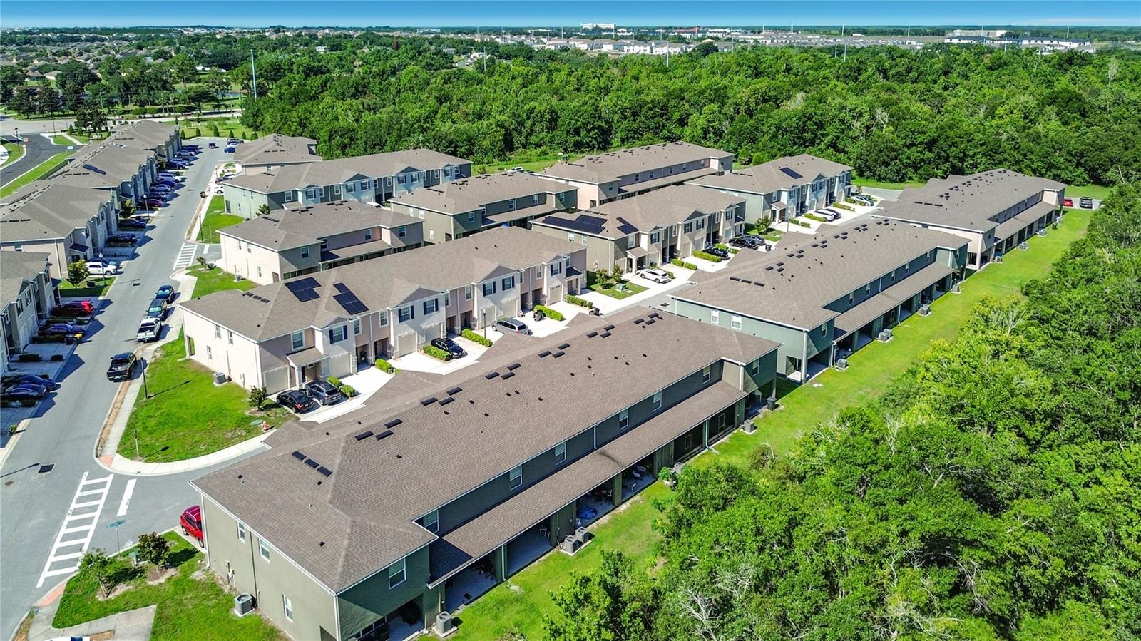 ATRIA/RIDGEWOOD LAKES - Residential