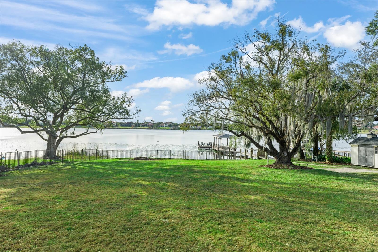 KELSO ON LAKE BUTLER - Residential