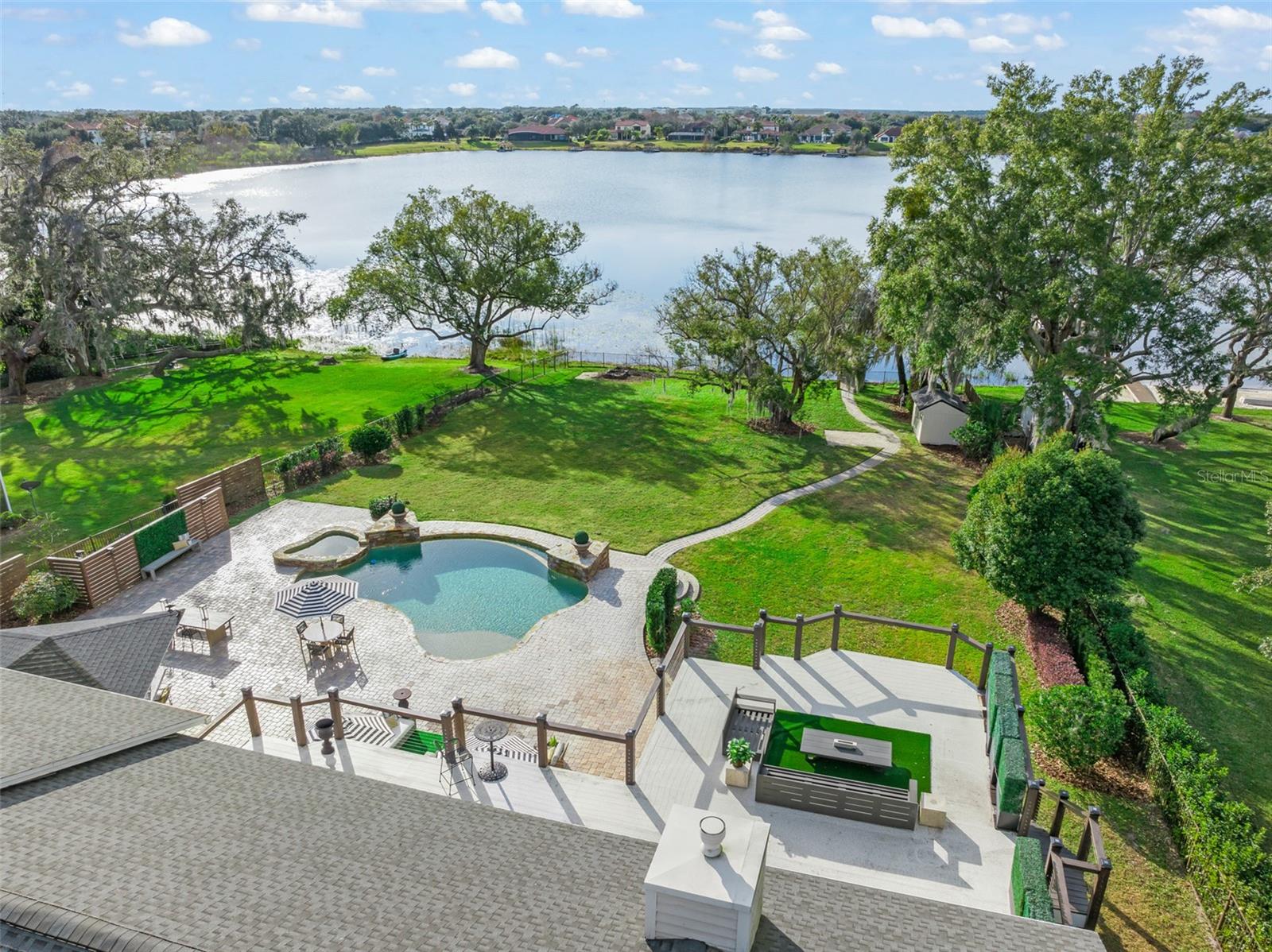 KELSO ON LAKE BUTLER - Residential