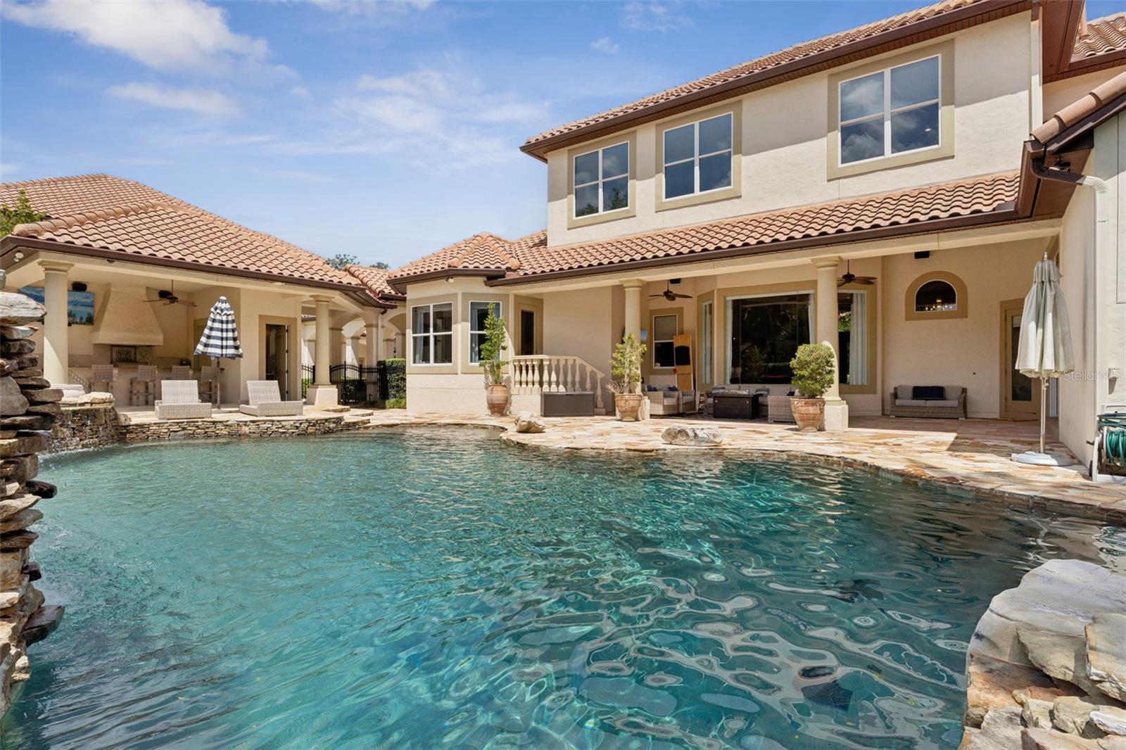 ALAQUA LAKES - Residential