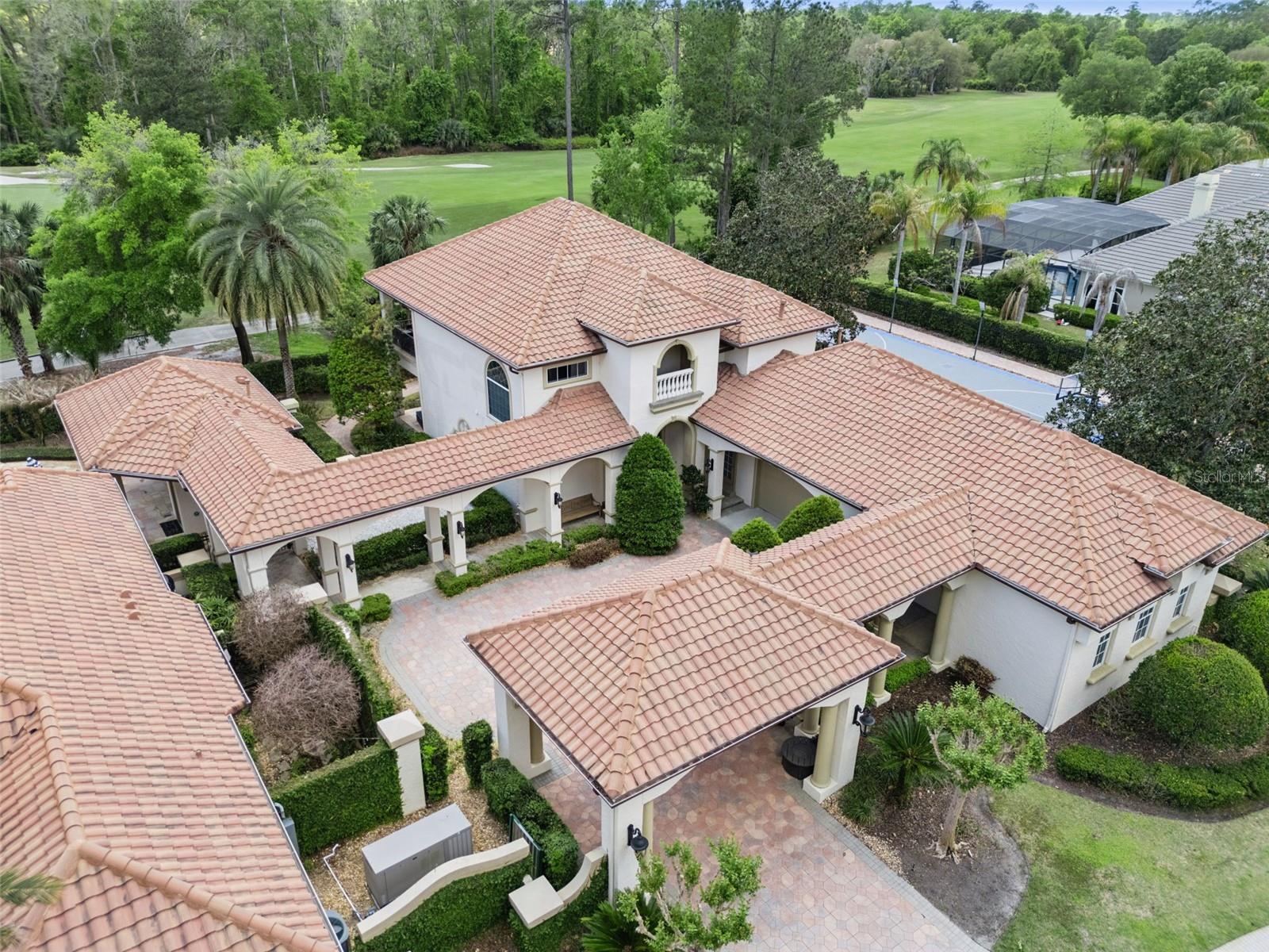 ALAQUA LAKES - Residential