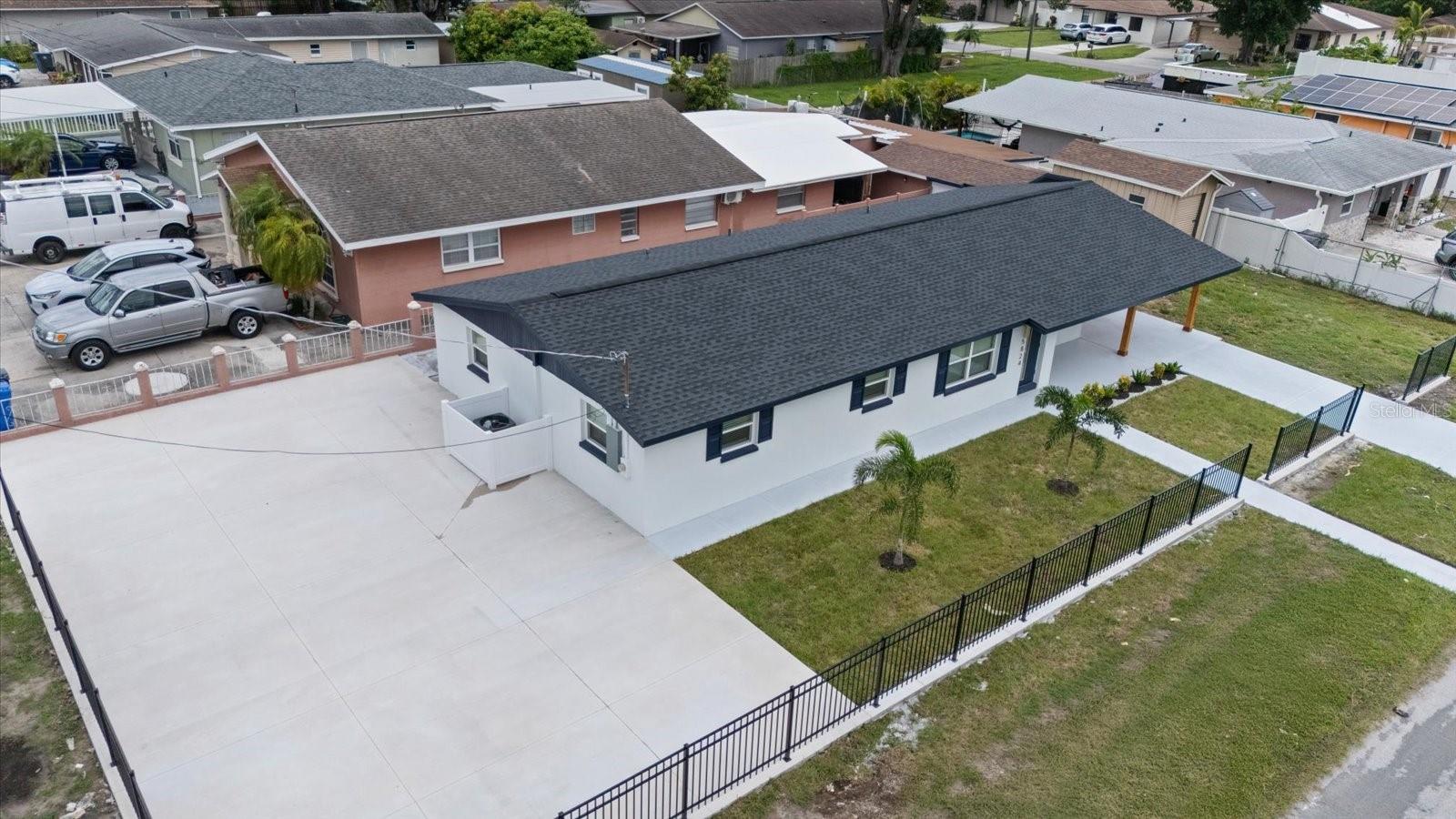 PINE CREST VILLA ADD 6 - Residential