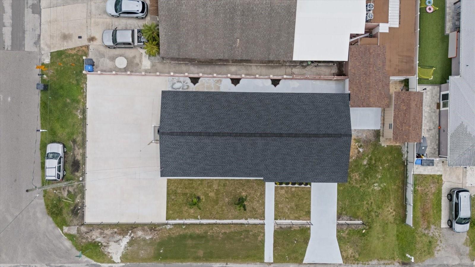 PINE CREST VILLA ADD 6 - Residential