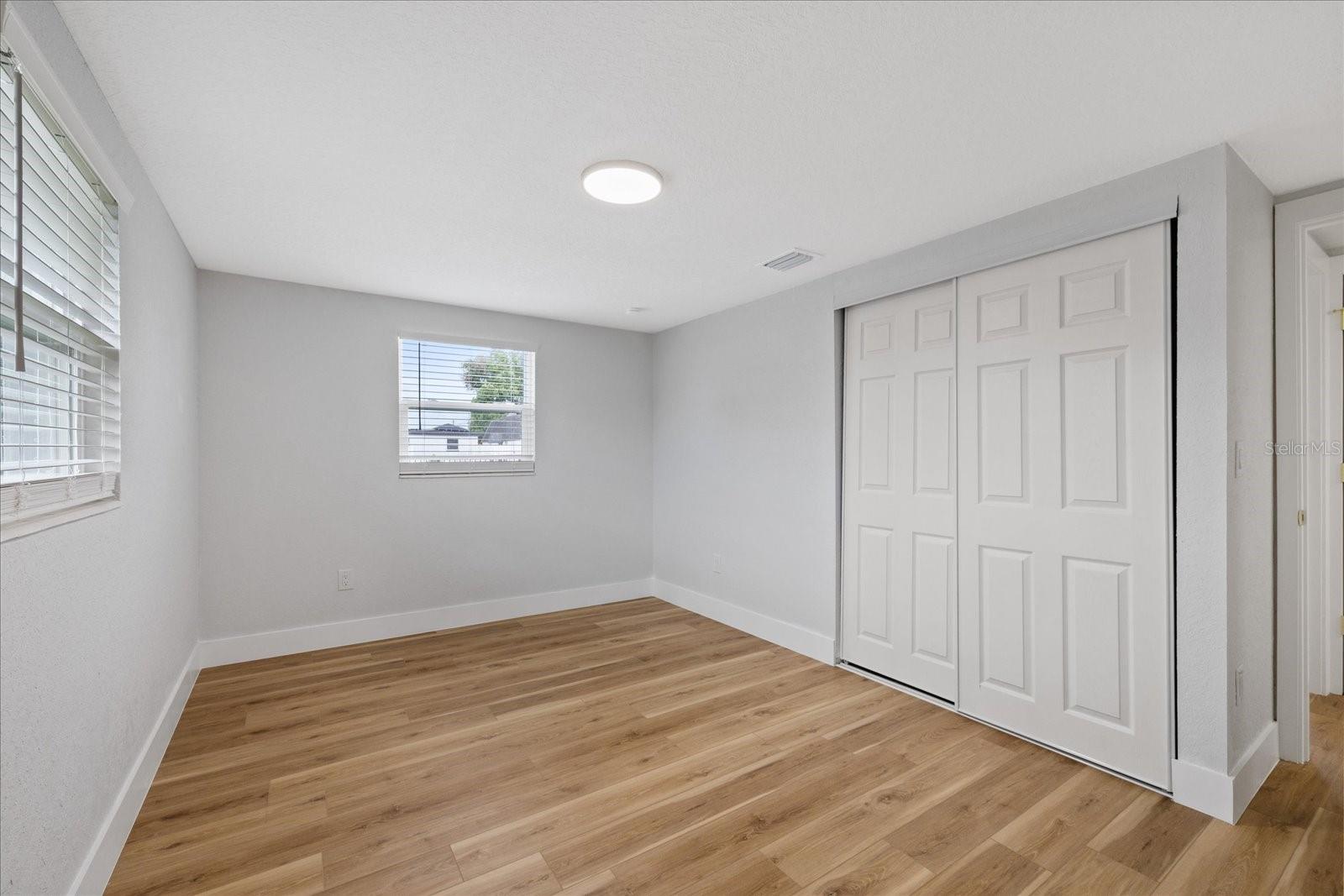 PINE CREST VILLA ADD 6 - Residential