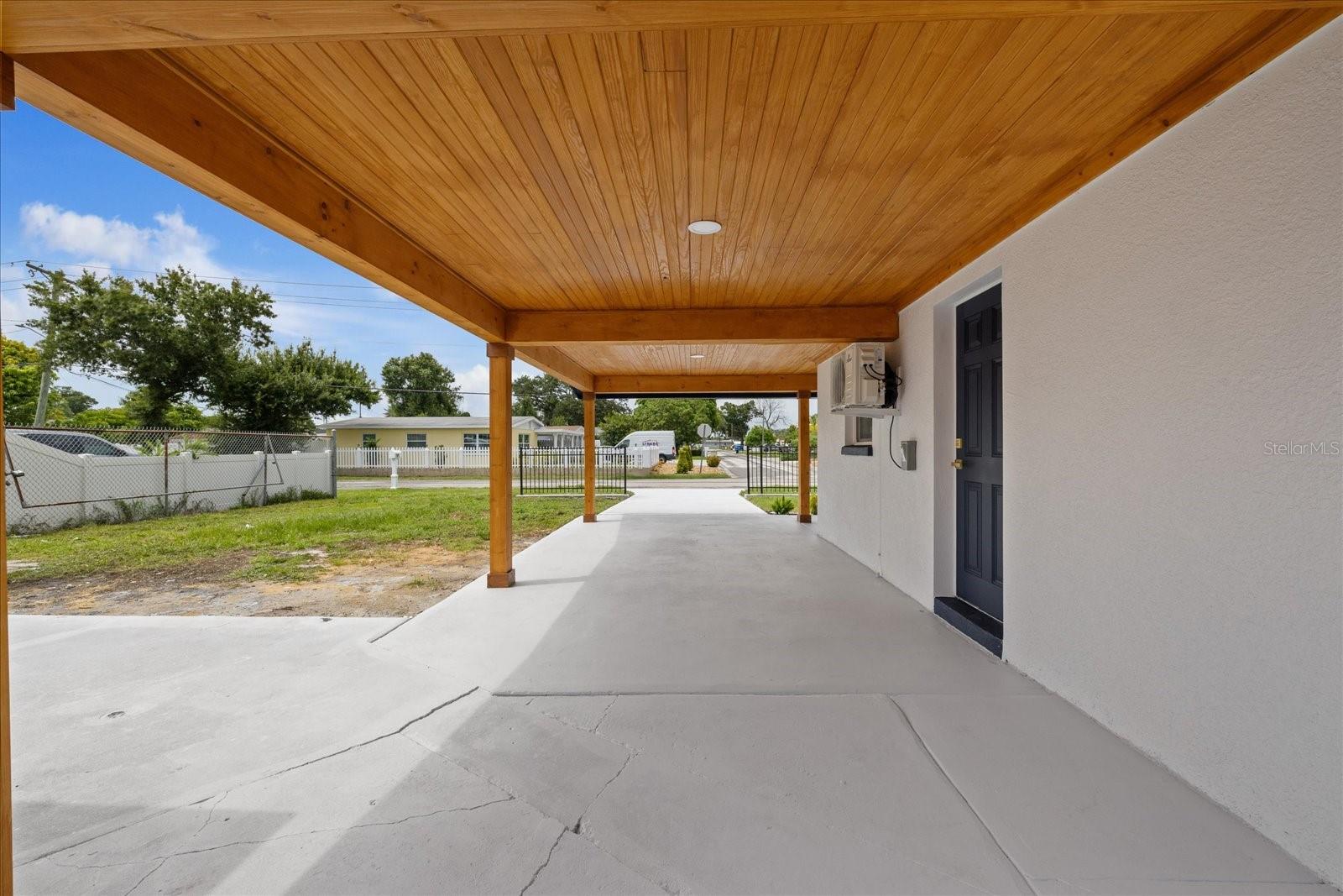 PINE CREST VILLA ADD 6 - Residential