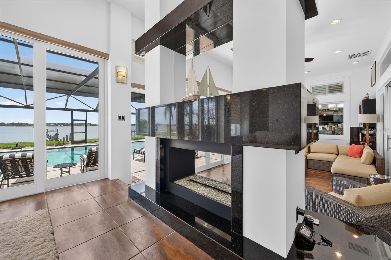 MC ELROYS BELLEVIEW - Residential