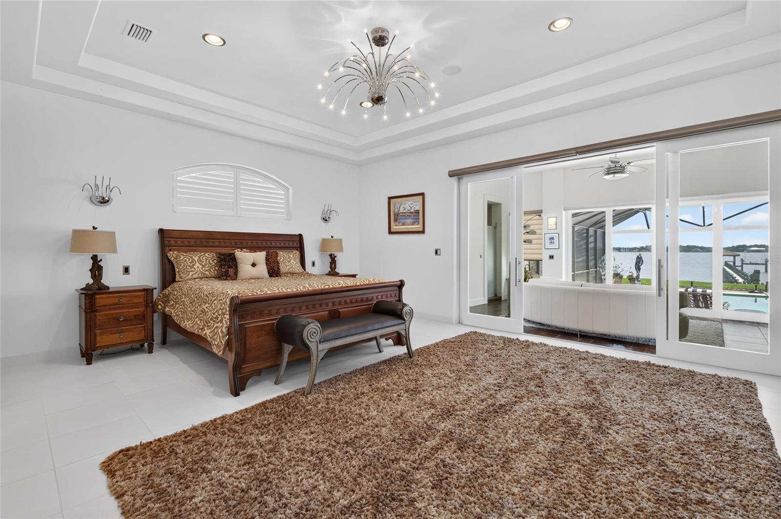 MC ELROYS BELLEVIEW - Residential