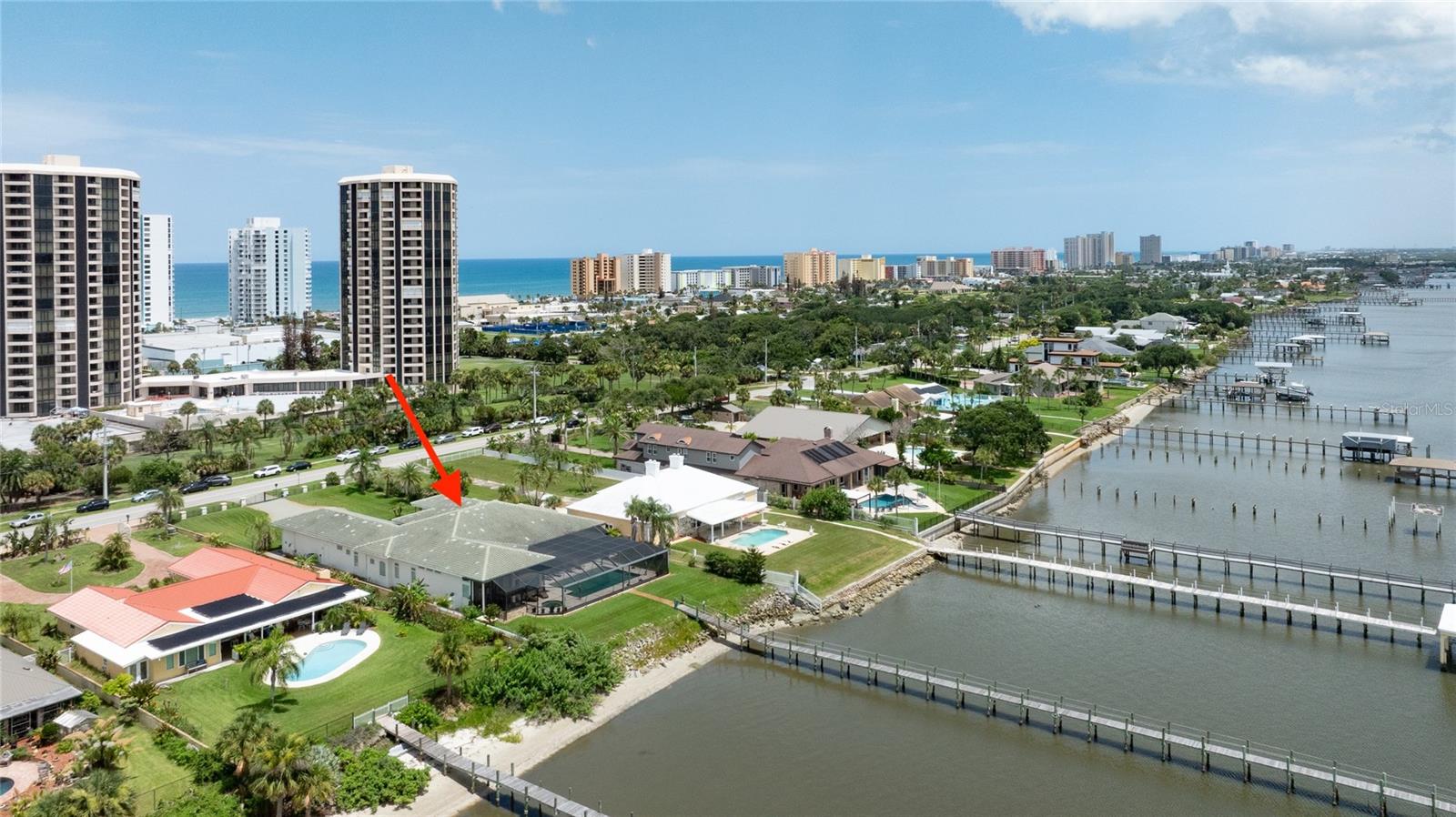 MC ELROYS BELLEVIEW - Residential