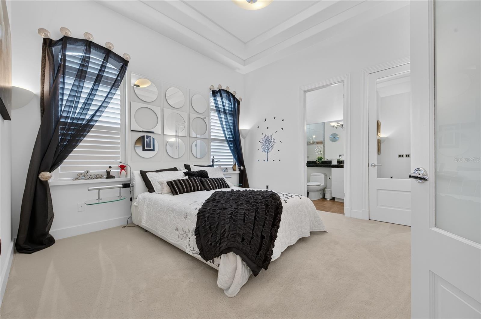 MC ELROYS BELLEVIEW - Residential