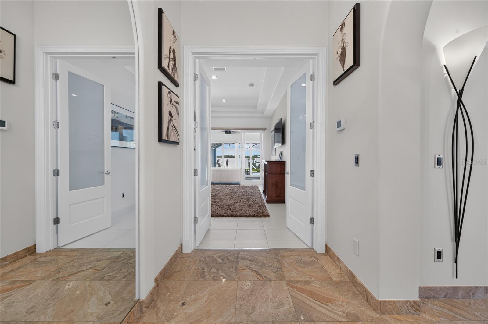 MC ELROYS BELLEVIEW - Residential