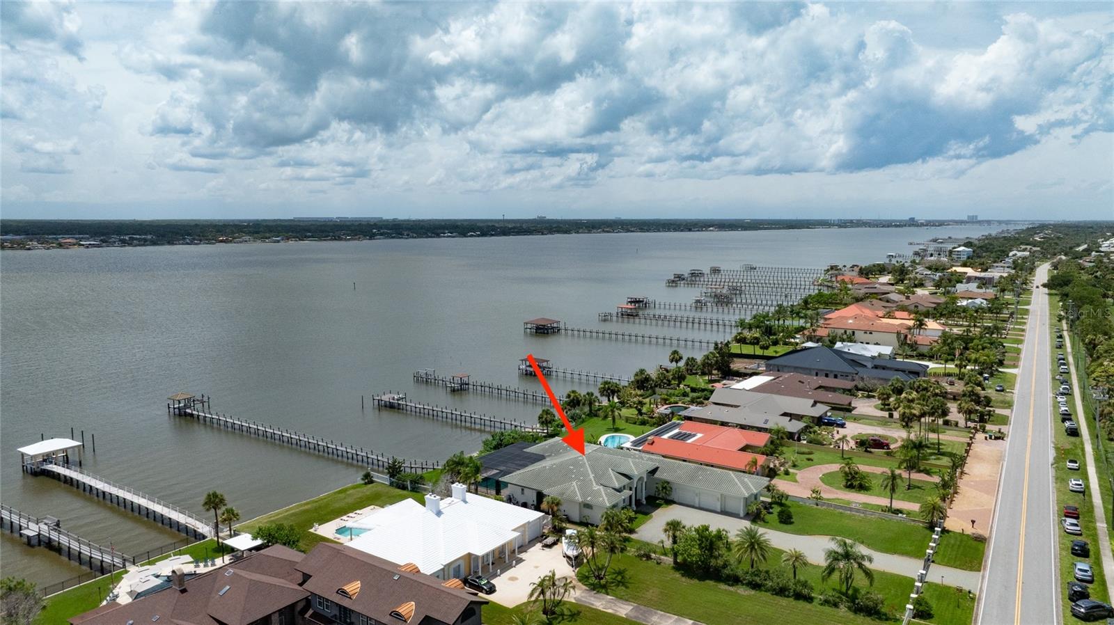 MC ELROYS BELLEVIEW - Residential