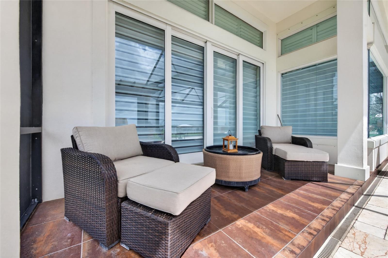 MC ELROYS BELLEVIEW - Residential