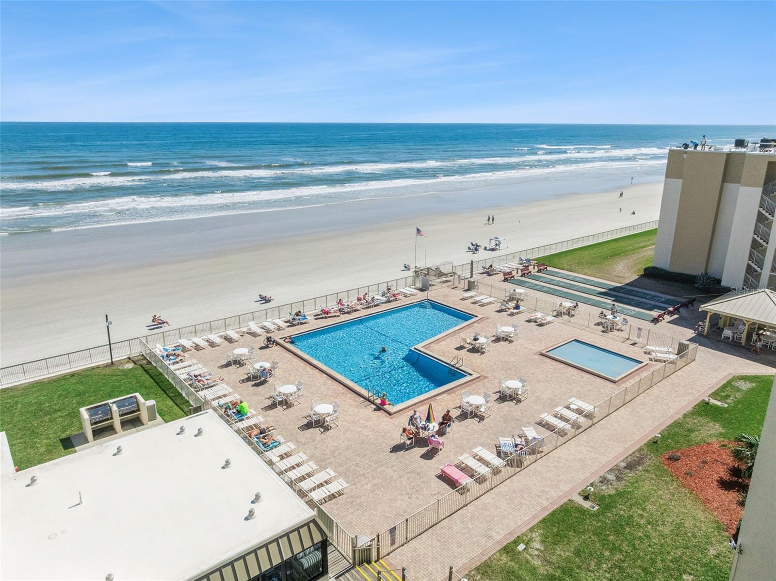 CASTLE REEF CONDO - Residential