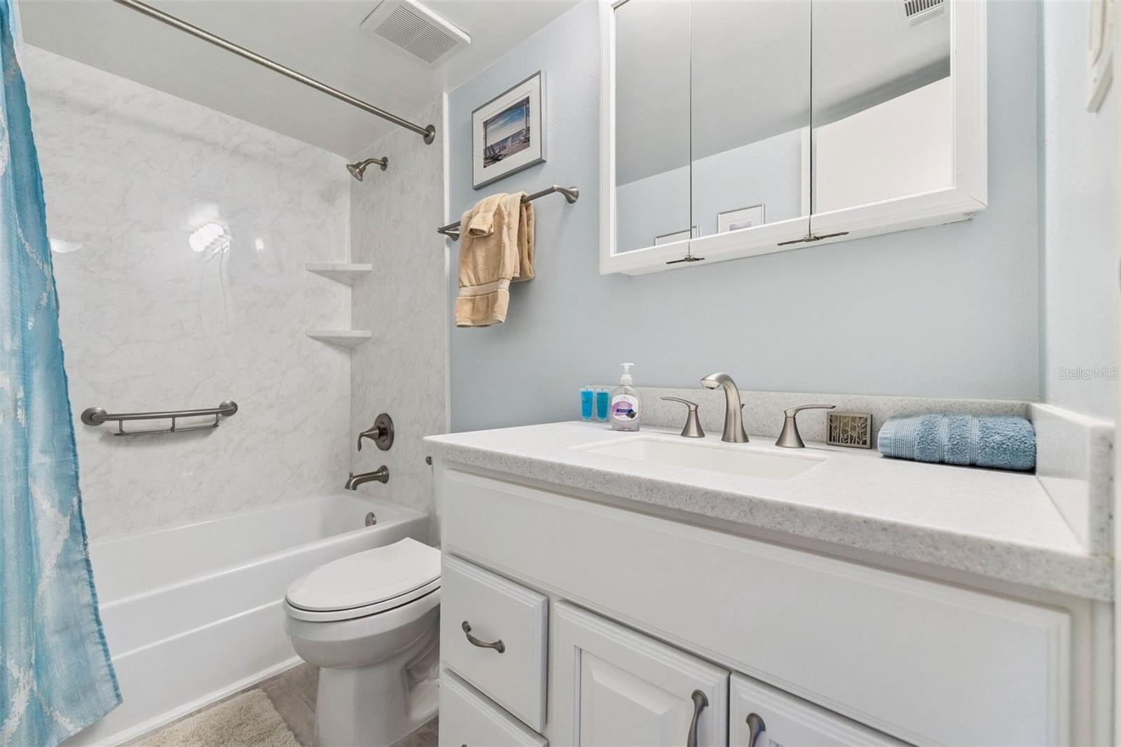 CASTLE REEF CONDO - Residential
