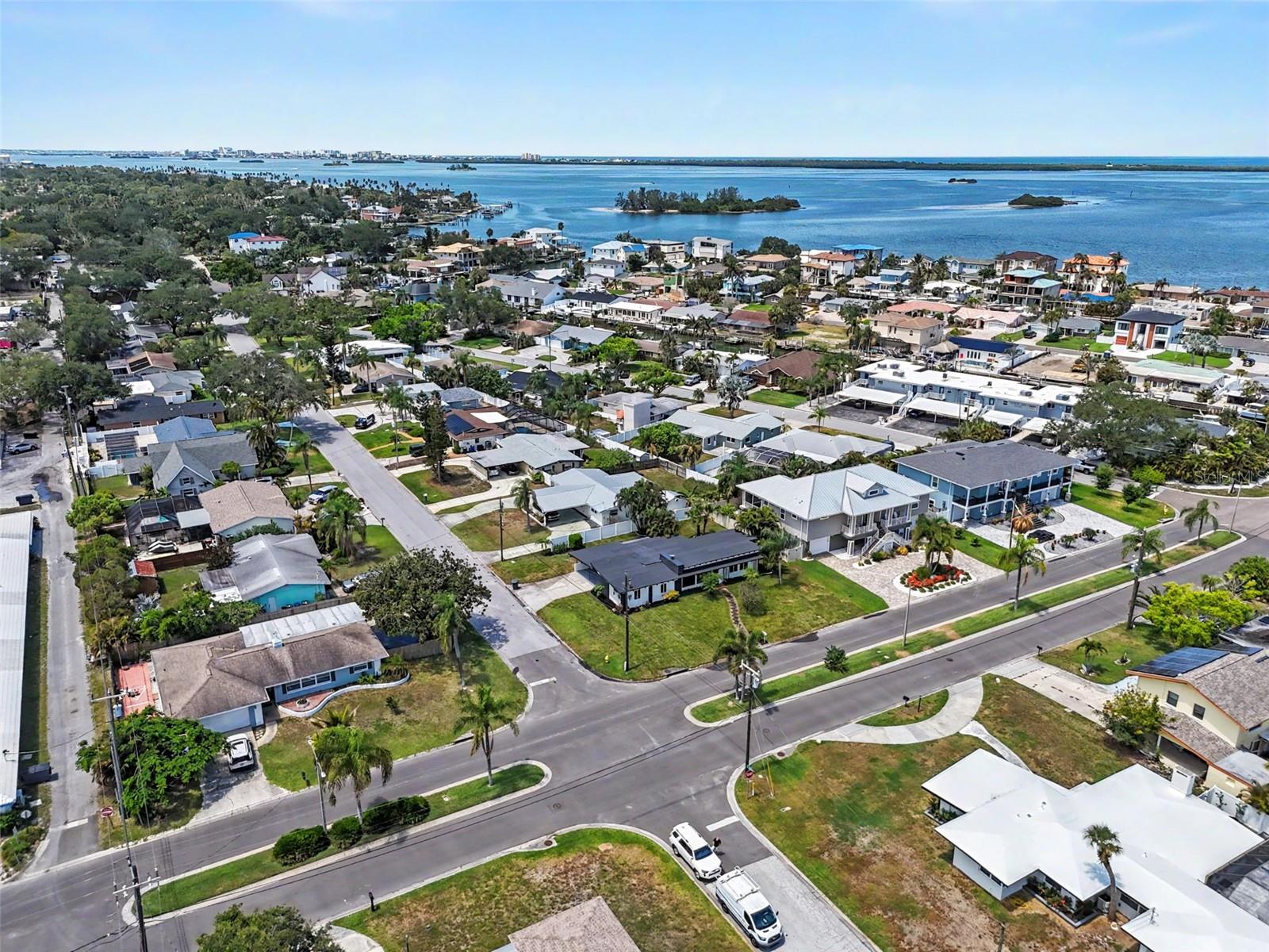 HARBOR VIEW VILLAS A - Residential