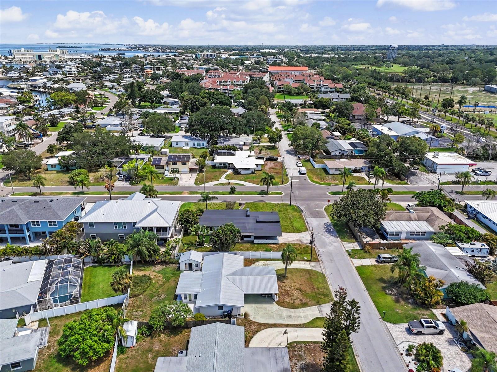 HARBOR VIEW VILLAS A - Residential