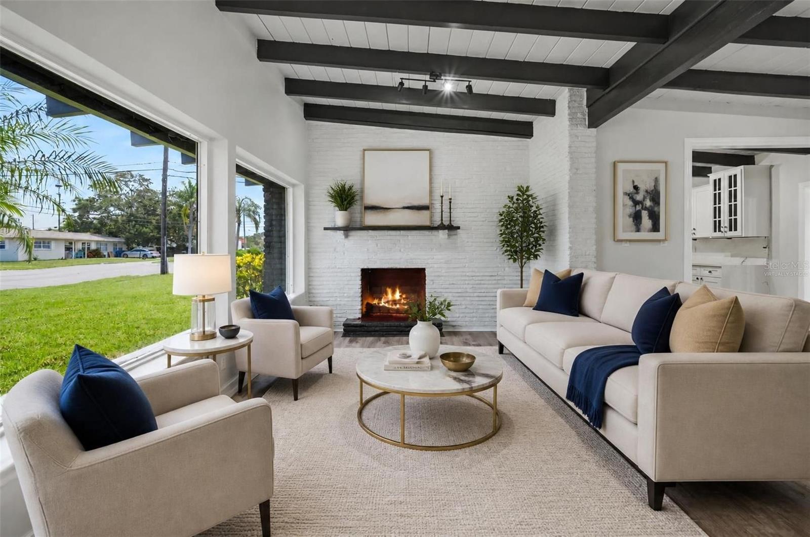 HARBOR VIEW VILLAS A - Residential