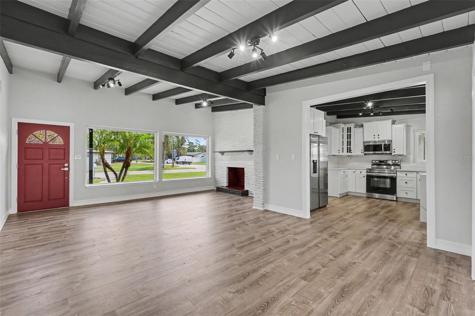 HARBOR VIEW VILLAS A - Residential