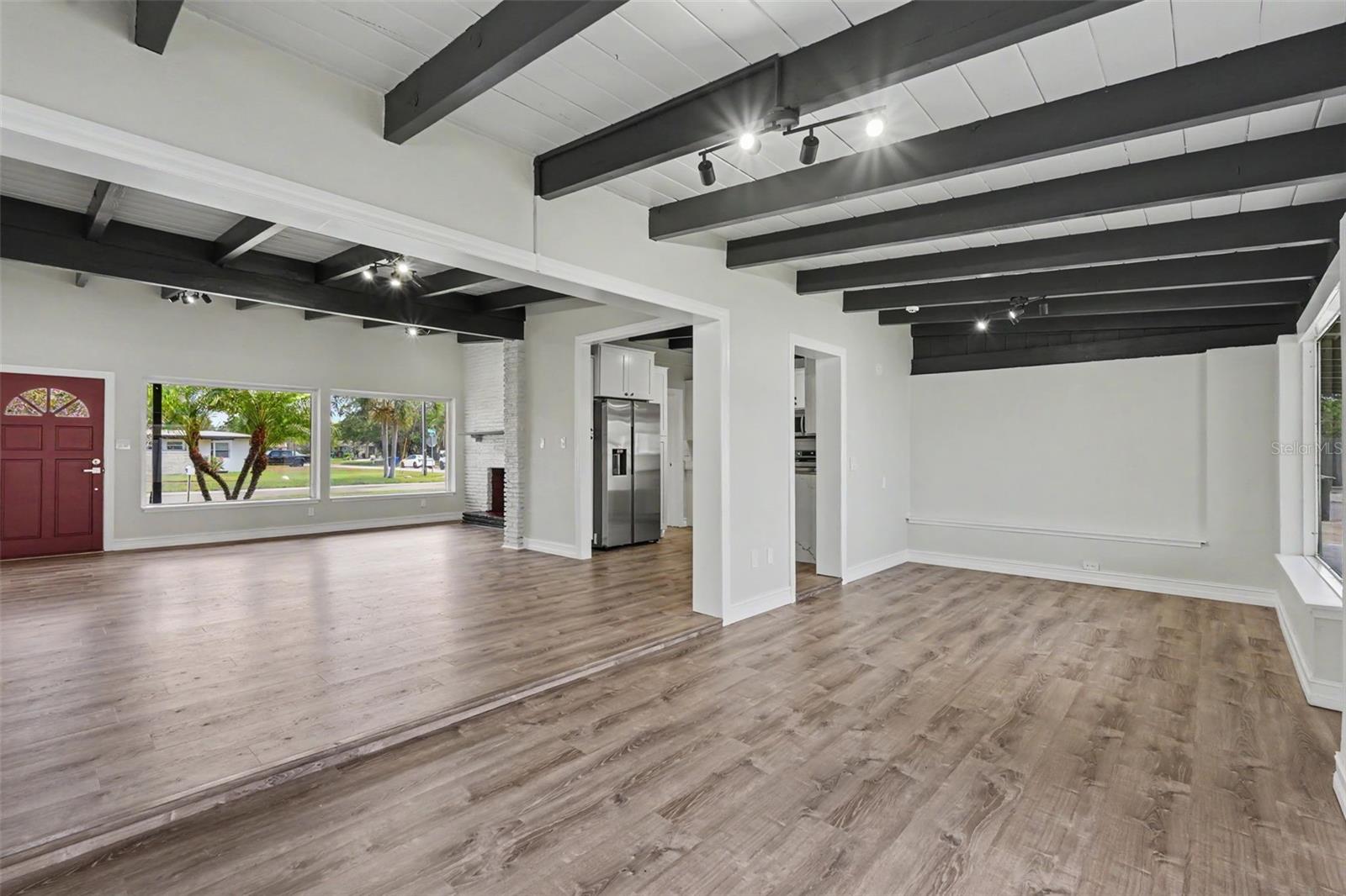 HARBOR VIEW VILLAS A - Residential
