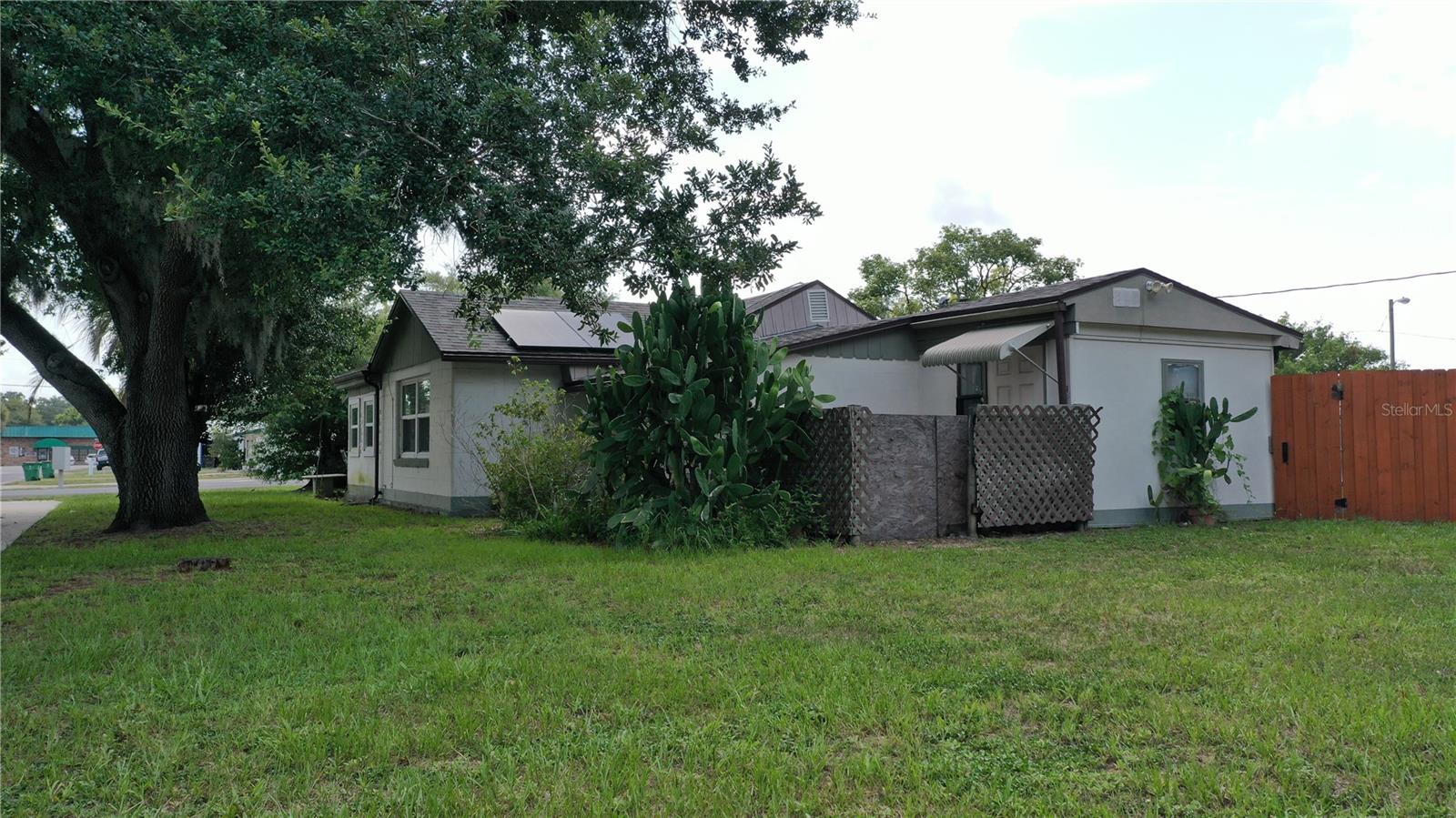 CITY ZEPHYRHILLS - Residential