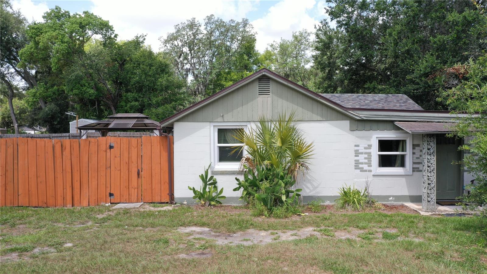 CITY ZEPHYRHILLS - Residential