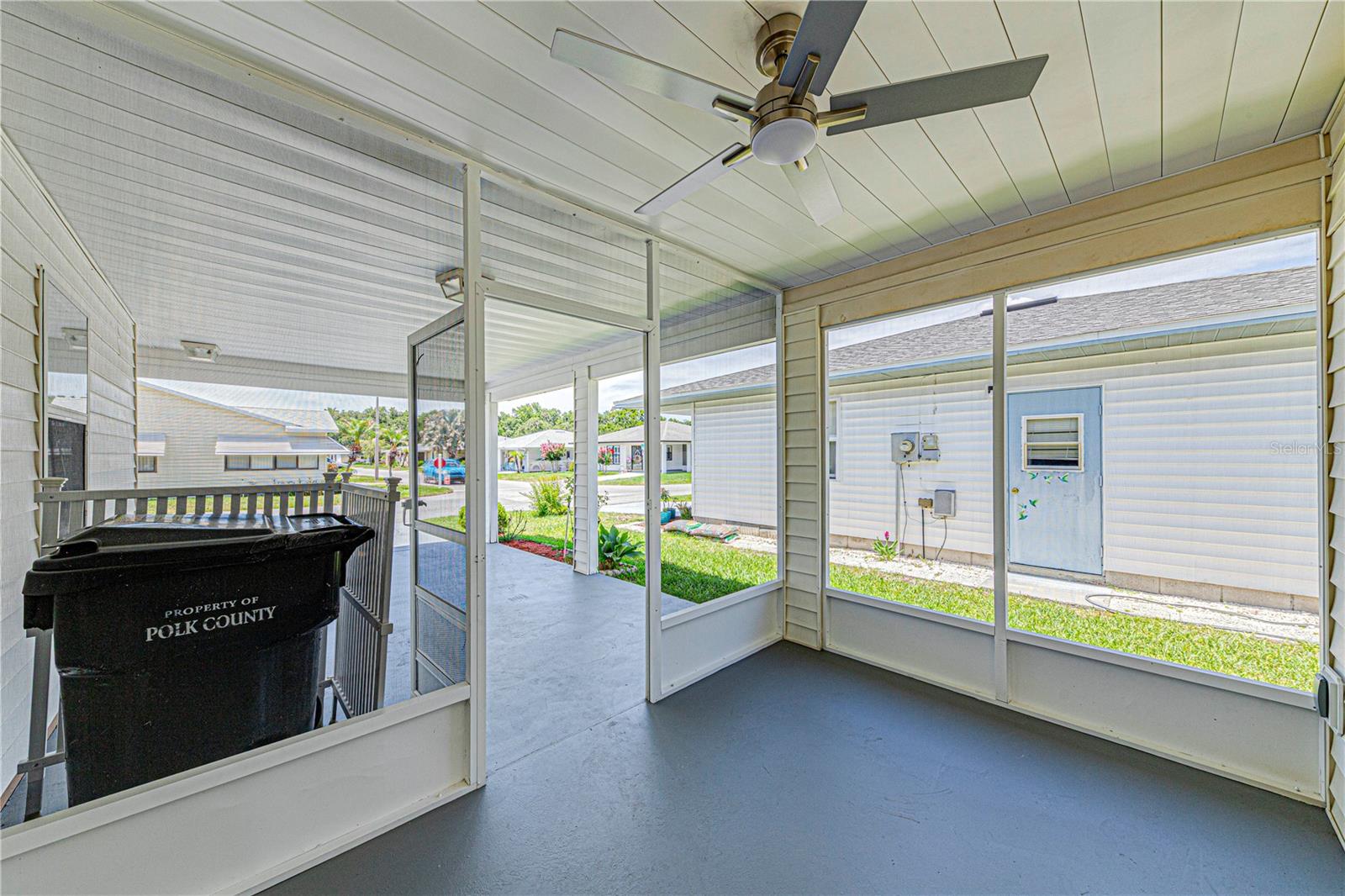 COLONNADES PH 02 - Residential