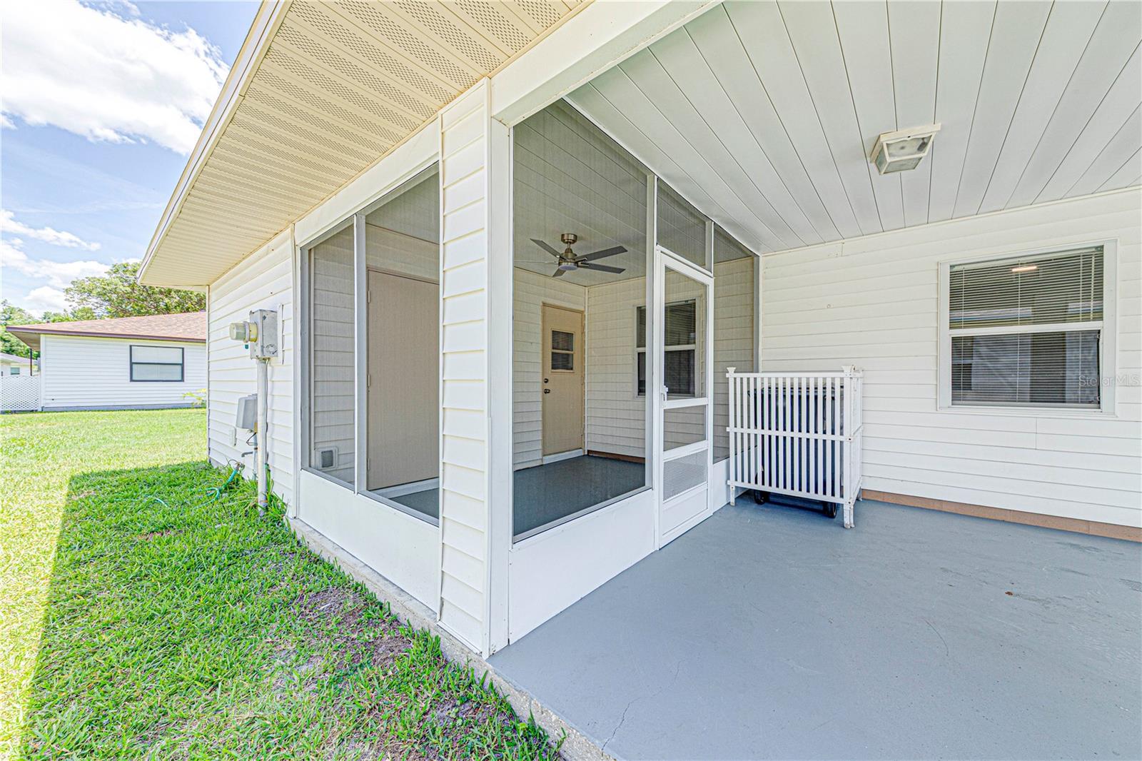 COLONNADES PH 02 - Residential