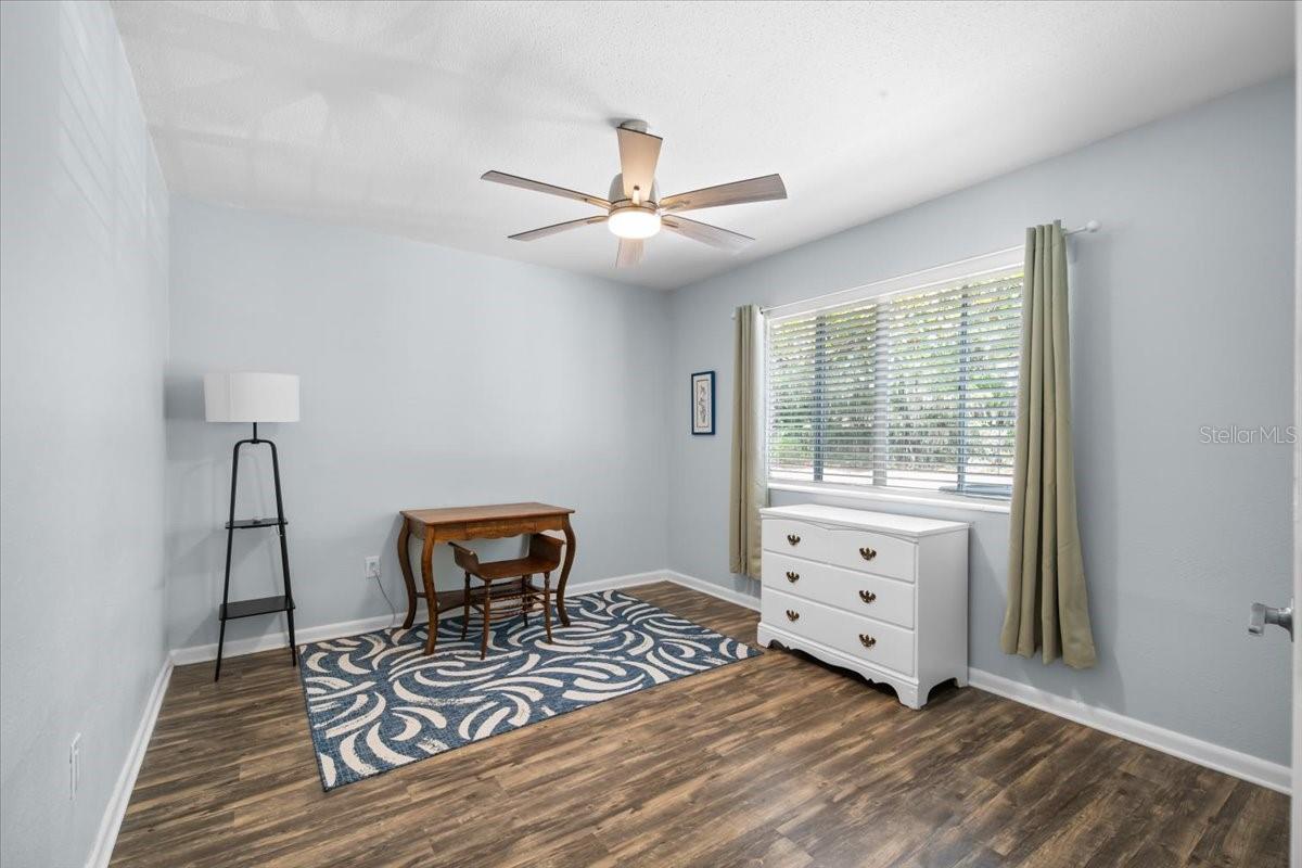 HAWTHORNE RESERVE - Residential