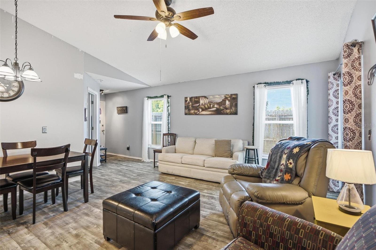 OAK GROVE CIRCLE - Residential