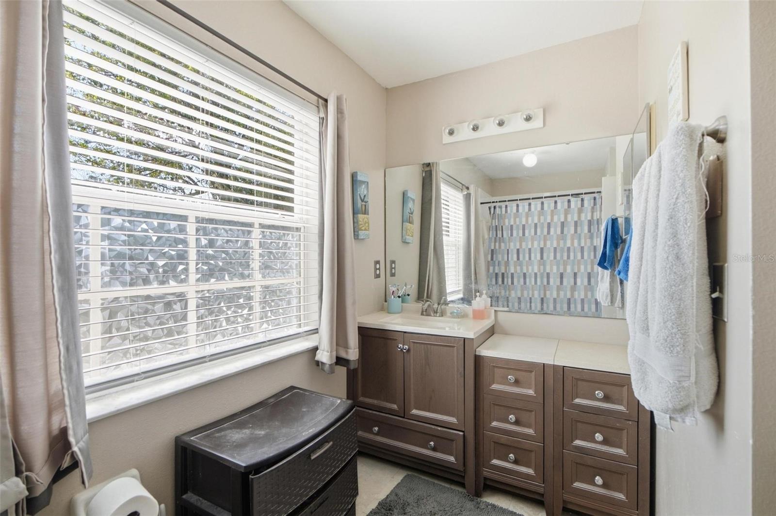 OAK GROVE CIRCLE - Residential