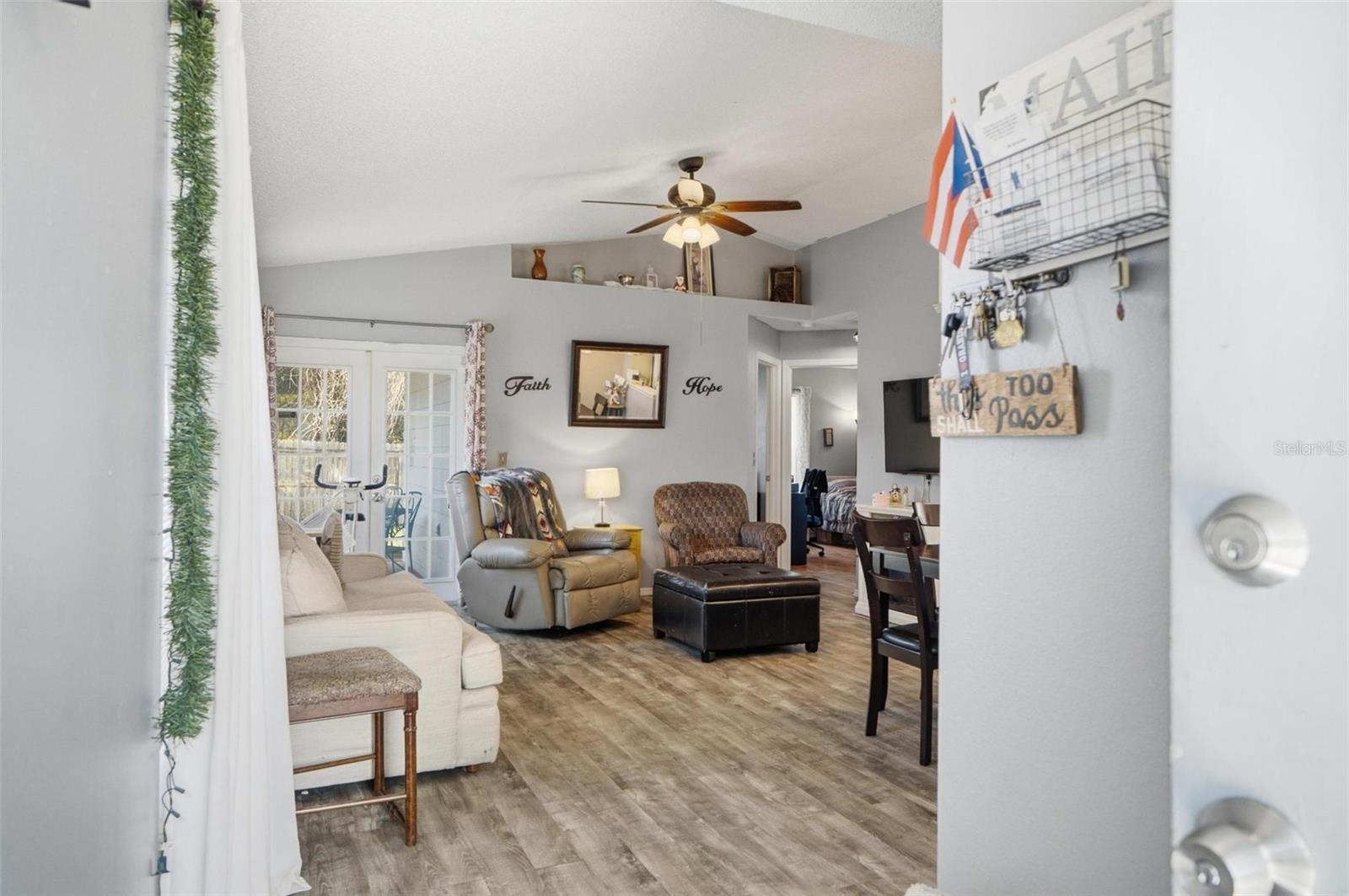 OAK GROVE CIRCLE - Residential