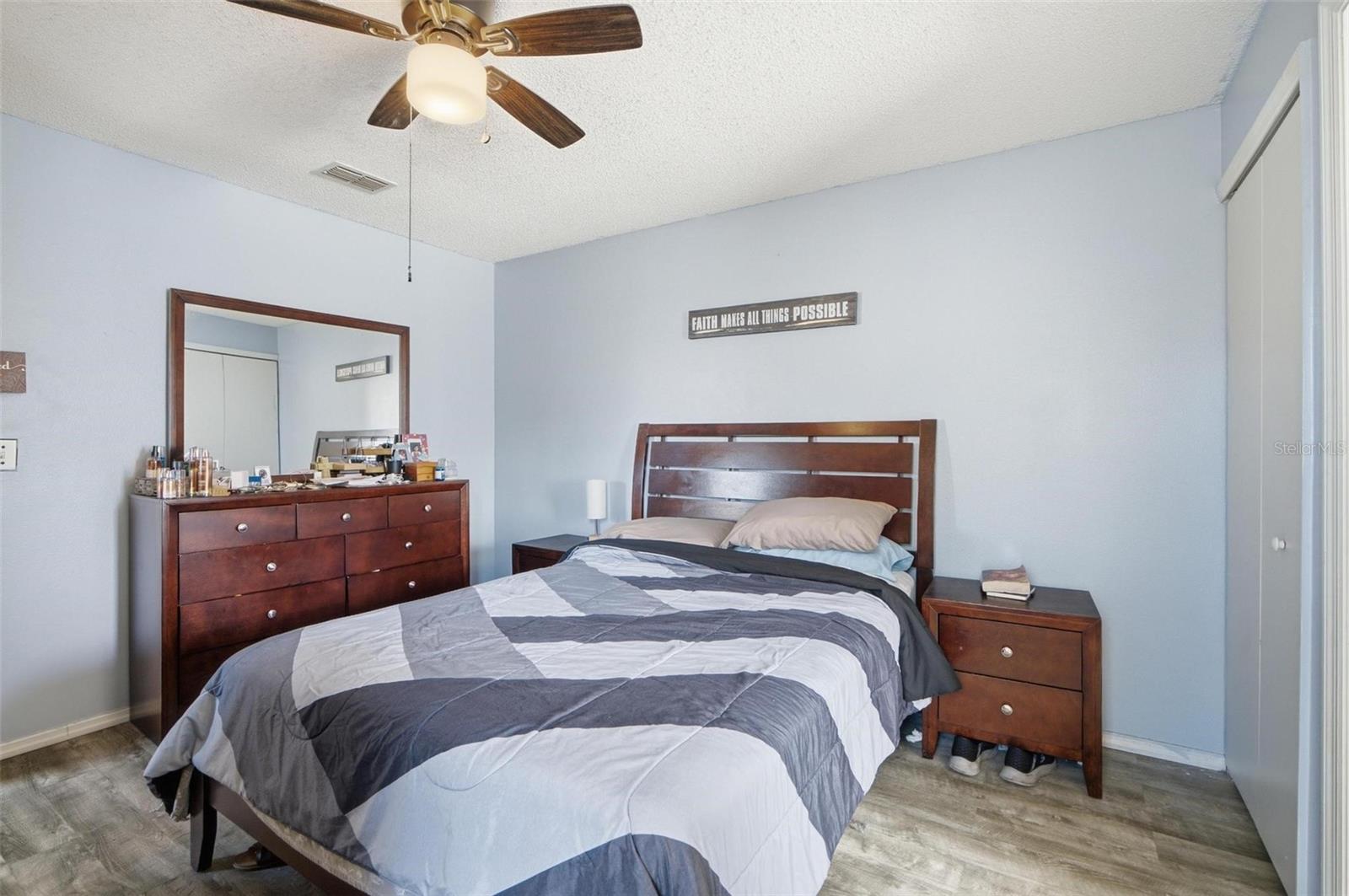 OAK GROVE CIRCLE - Residential