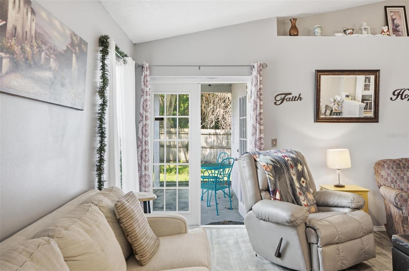 OAK GROVE CIRCLE - Residential