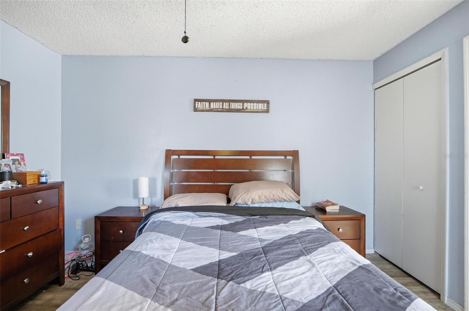 OAK GROVE CIRCLE - Residential
