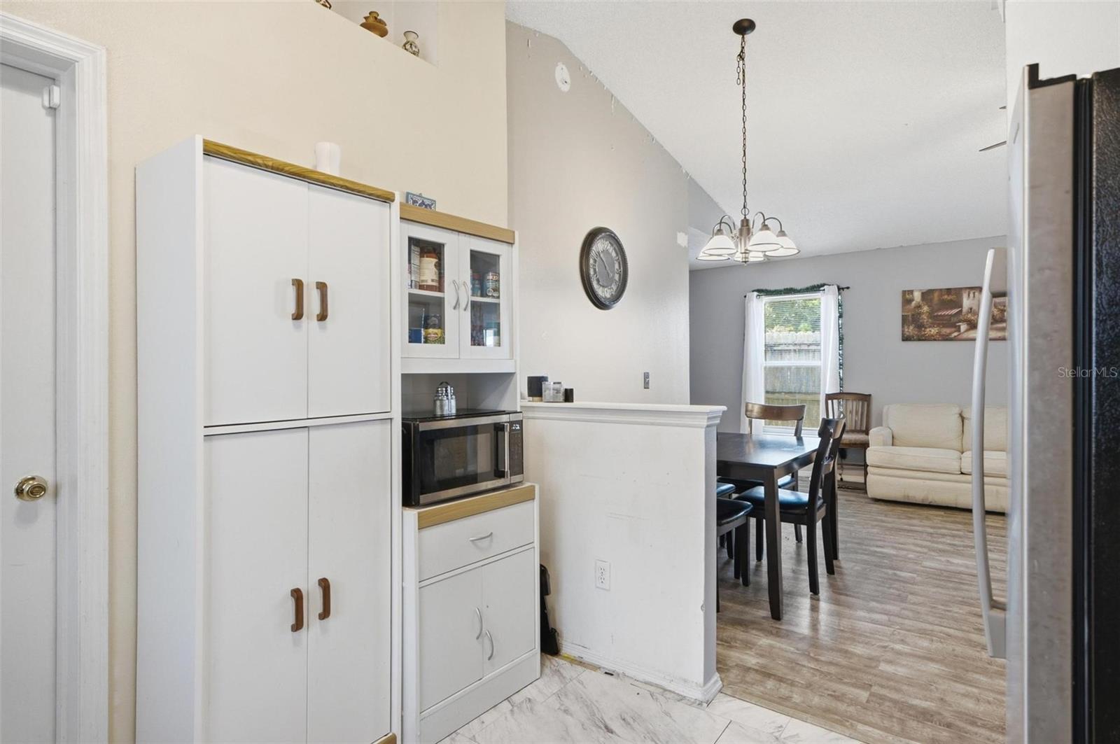 OAK GROVE CIRCLE - Residential