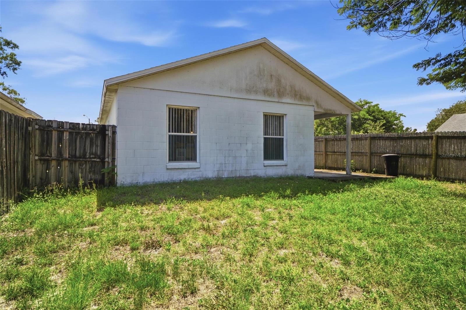 OAK GROVE CIRCLE - Residential