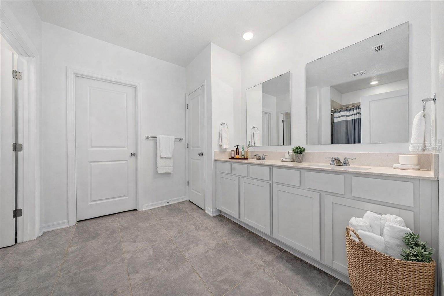 EDGEWATER PRESERVE PH 1 - Residential Lease