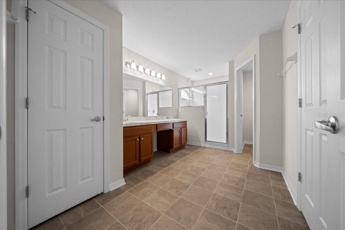 KINGSLAND COUNTRY ESTATE - Residential