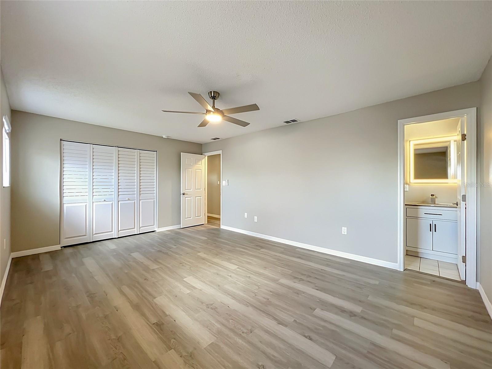 VILLAS AT NEWFOUND HARBOR - Residential