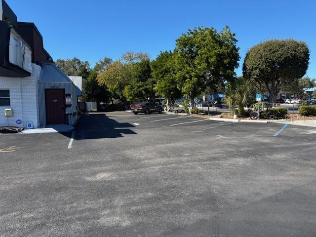 ACREAGE - Commercial Sale
