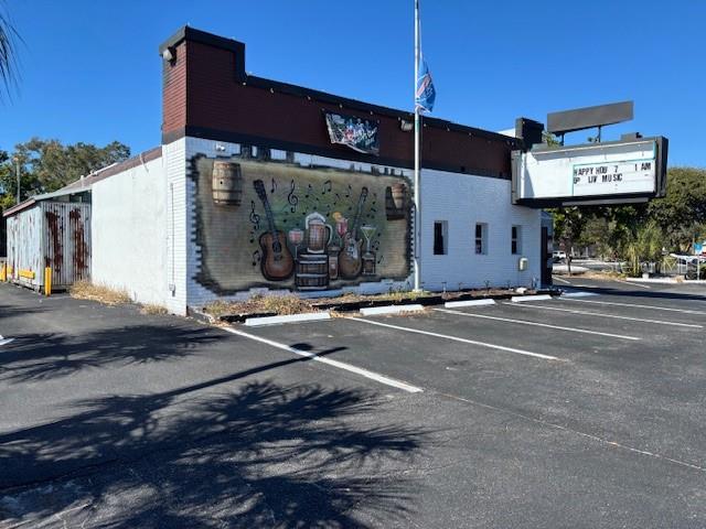 ACREAGE - Commercial Sale