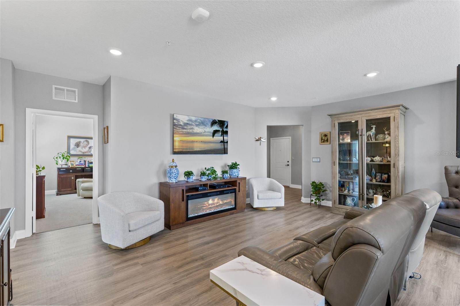 GATHERINGS OF LAKE NONA 2 CONDOMINIUM - Residential
