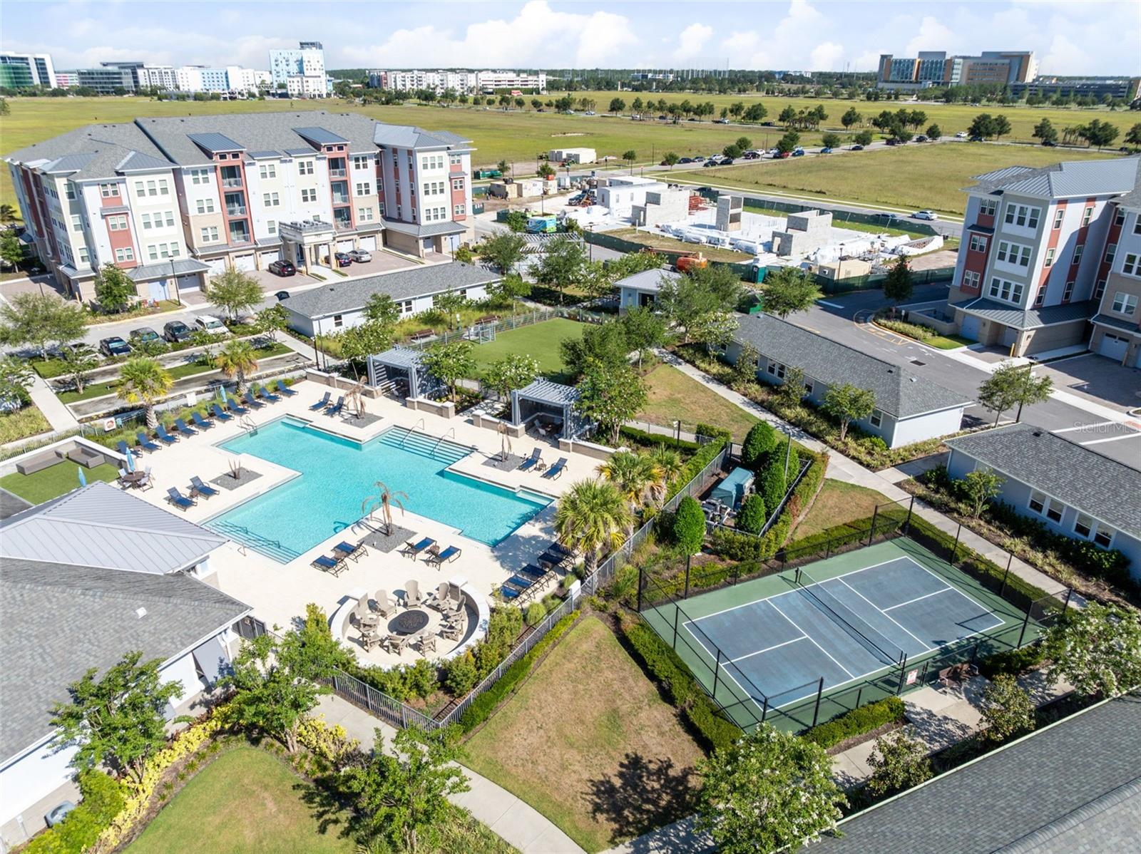 GATHERINGS OF LAKE NONA 2 CONDOMINIUM - Residential